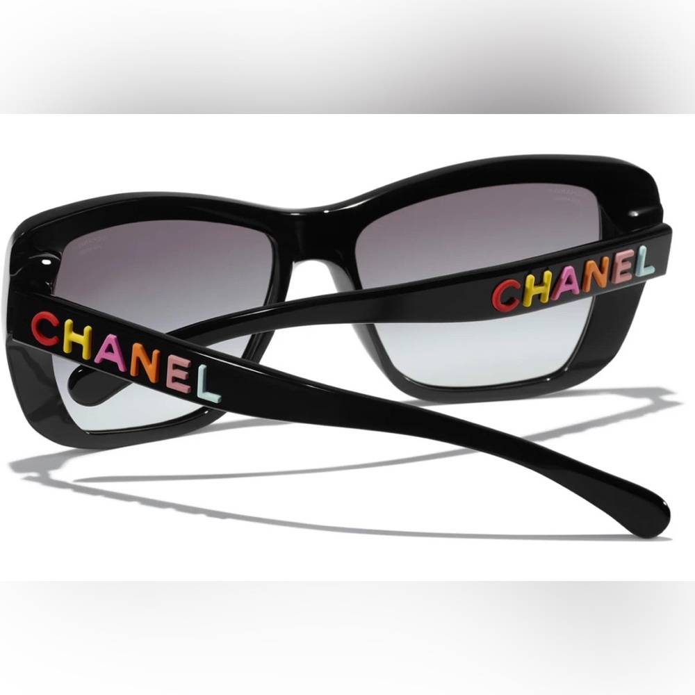 CHANEL Black Sunglasses with Multicolor Logo - Picture 3 of 8